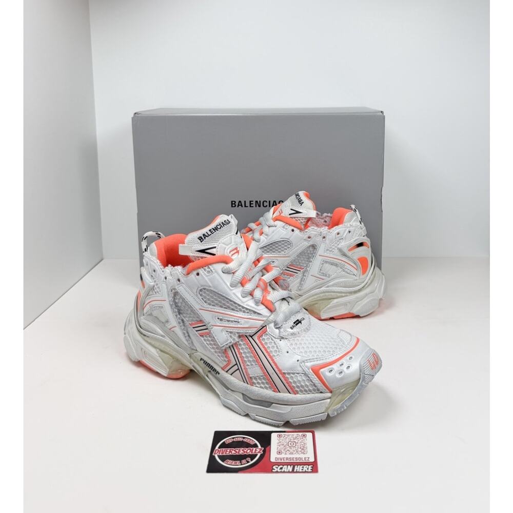 Size 40EU/7US - Balenciaga Runner White/Runner Sneakers🧡 NEW/RETAIL $1.2K!